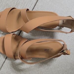 Kate Spade Tassel Tan Sandals